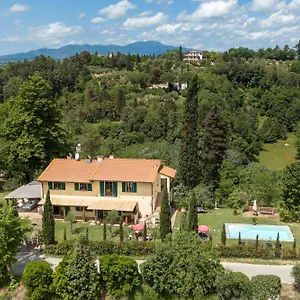 Apartment Holiday House Cuordinatura, Montopoli in Val dʼArno